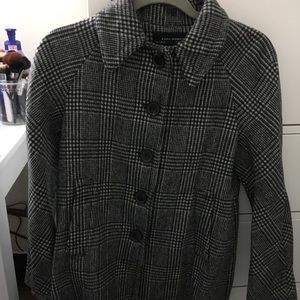 Zara wool coat with removable collar size US small